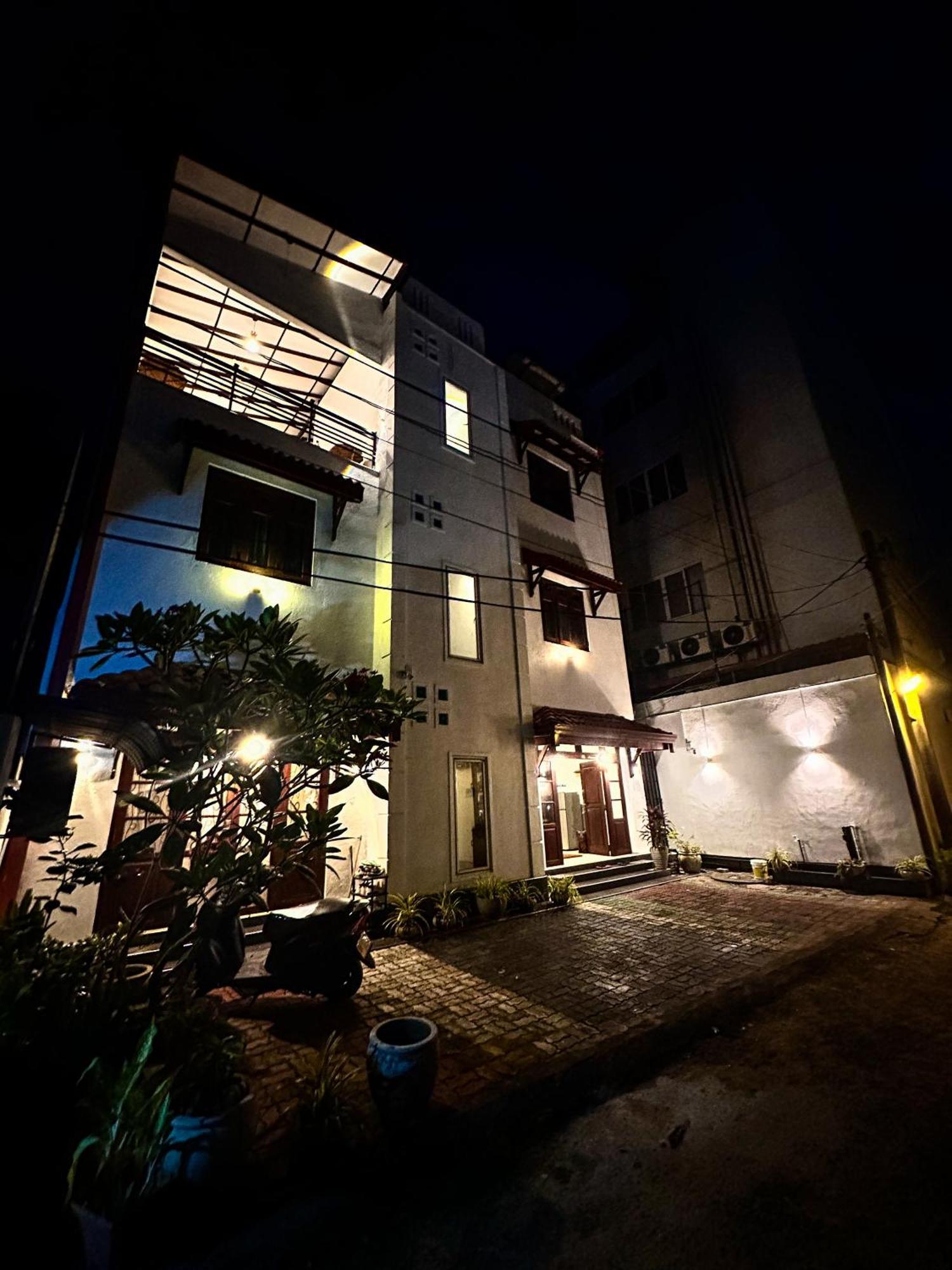 New Panda House Otel Galle Dış mekan fotoğraf