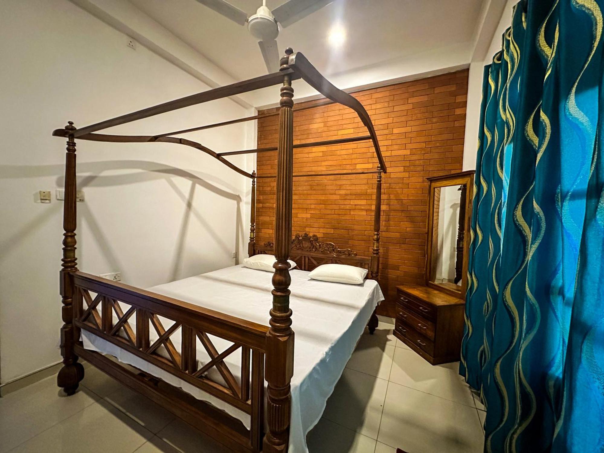 New Panda House Otel Galle Oda fotoğraf