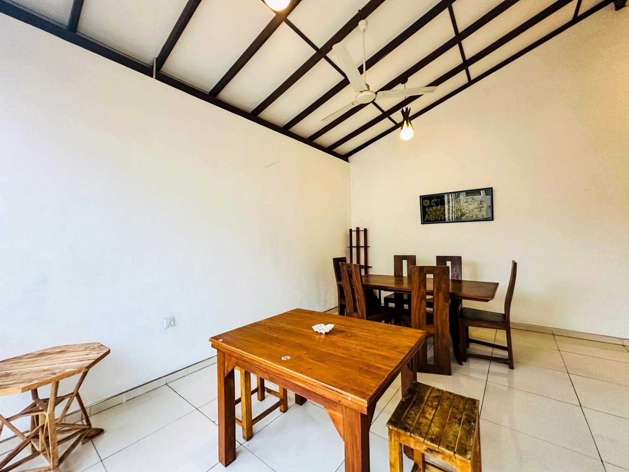 New Panda House Otel Galle Dış mekan fotoğraf